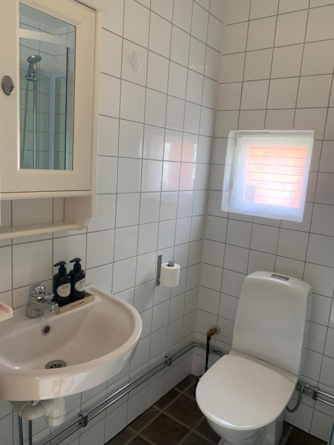 Egen Gaststuga Med Sjoutsikt Villa Mansarp Екстериор снимка